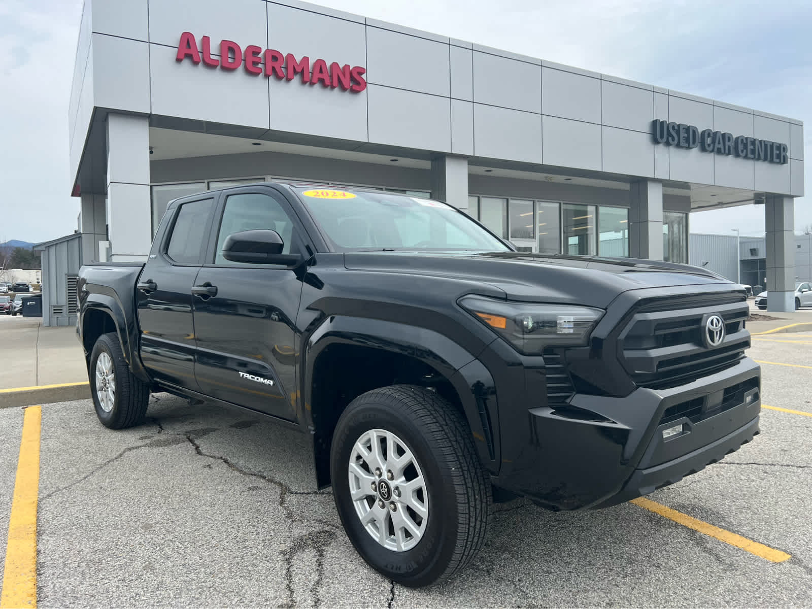 2024 Toyota Tacoma SR5 Double Cab 4WD