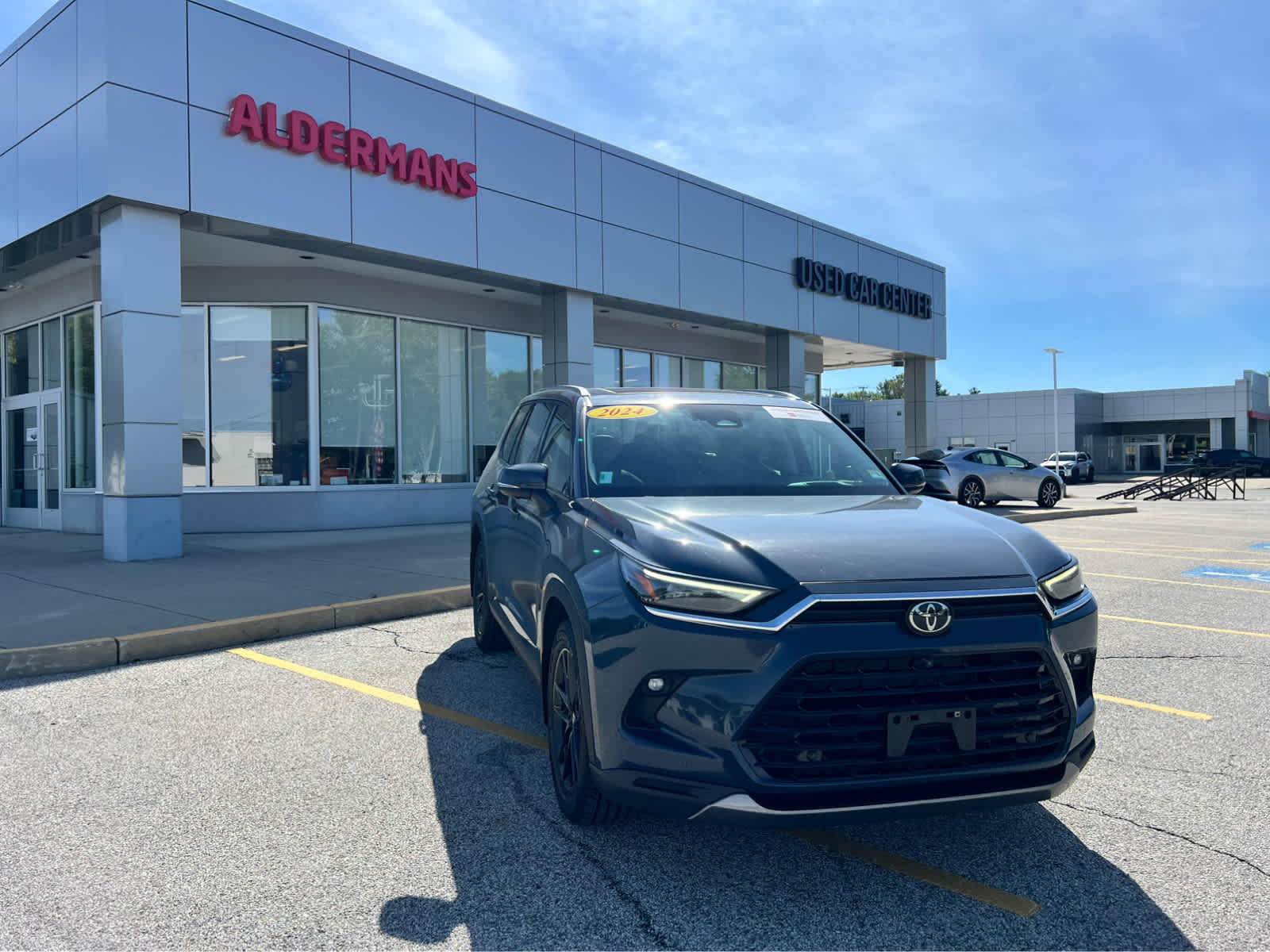  2024 Toyota Grand Highlander Platinum AWD   