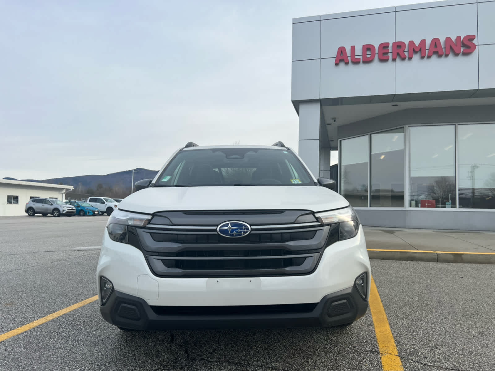 View vehicle photo 2