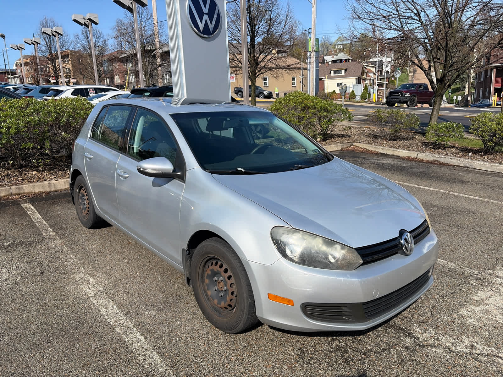 2012 Volkswagen Golf 2.5L Hatchback Front-Wheel Drive 6-Speed Automatic