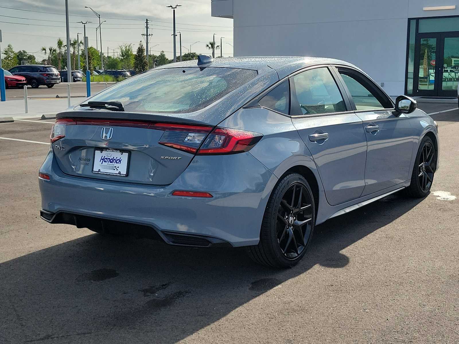 View vehicle photo 7