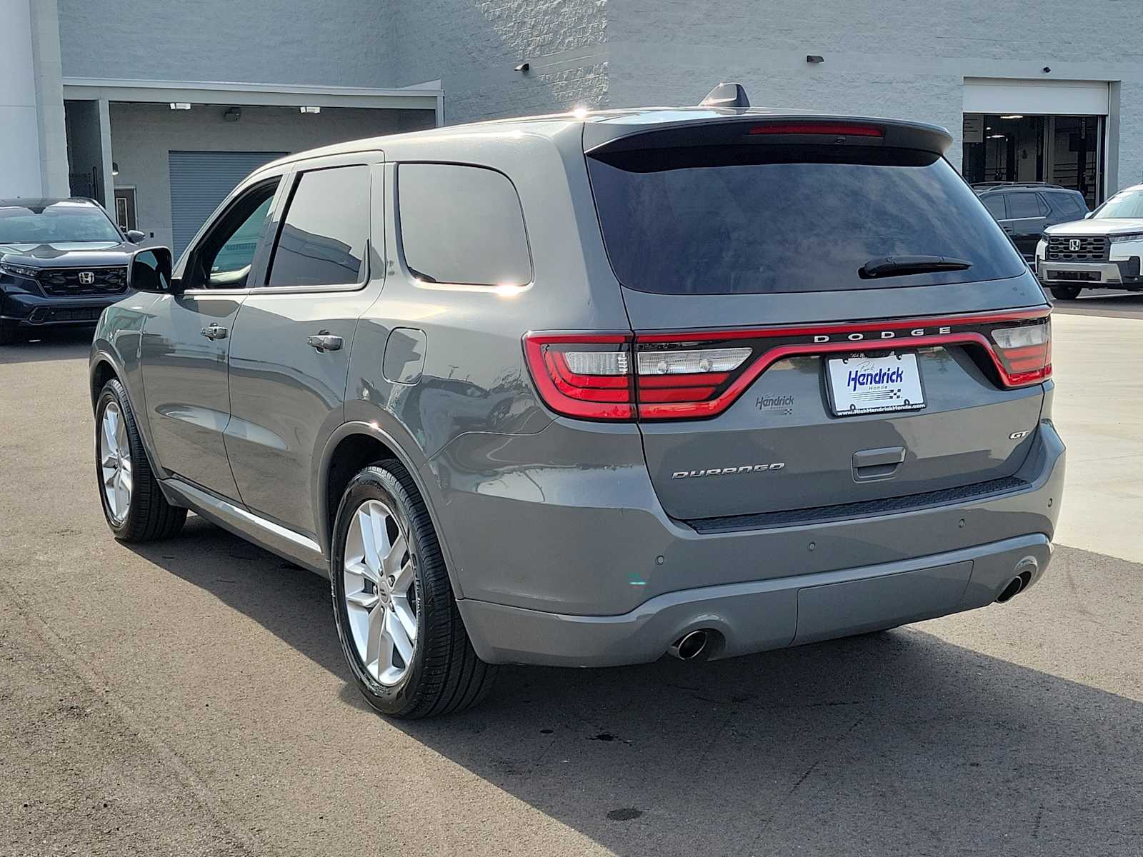 View vehicle photo 5