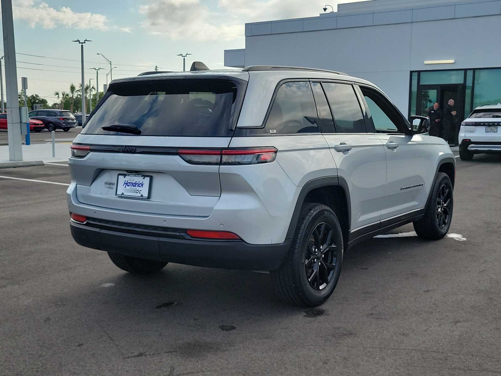 View vehicle photo 7