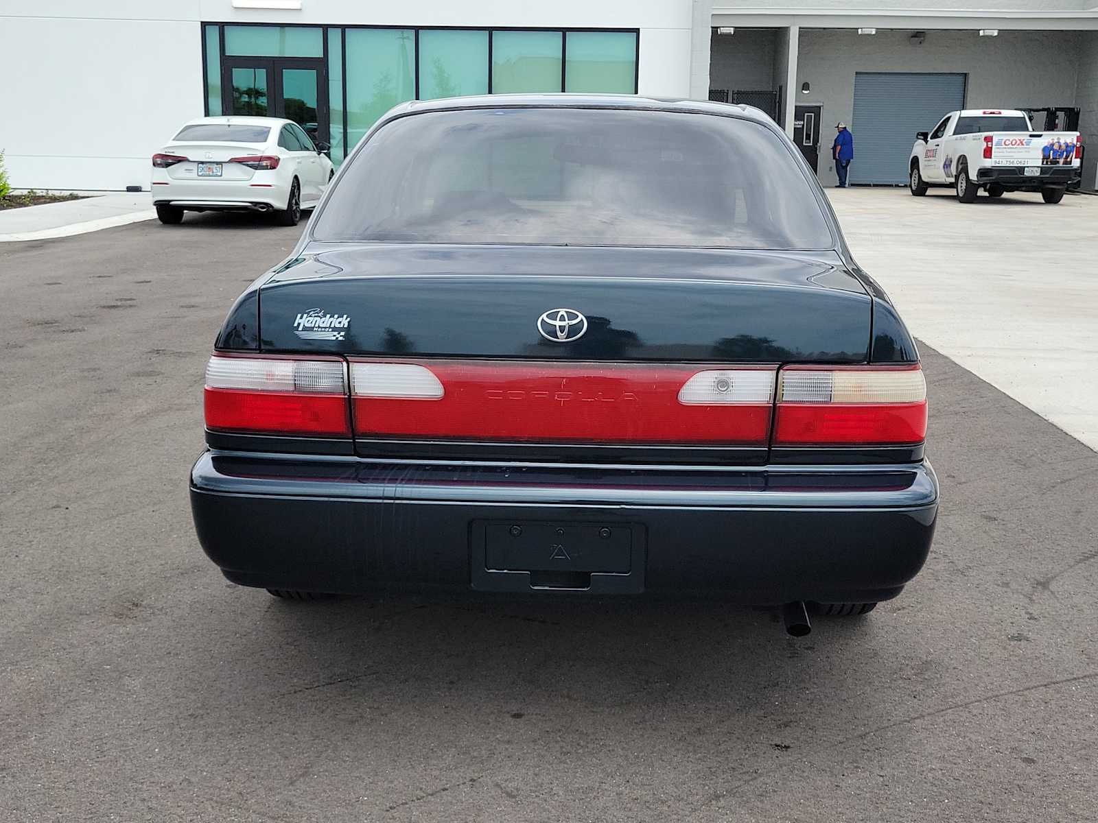View vehicle photo 6