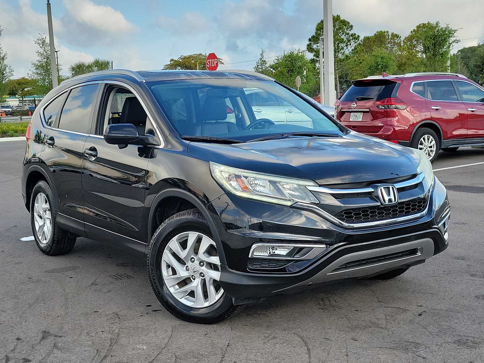 View vehicle photo 2