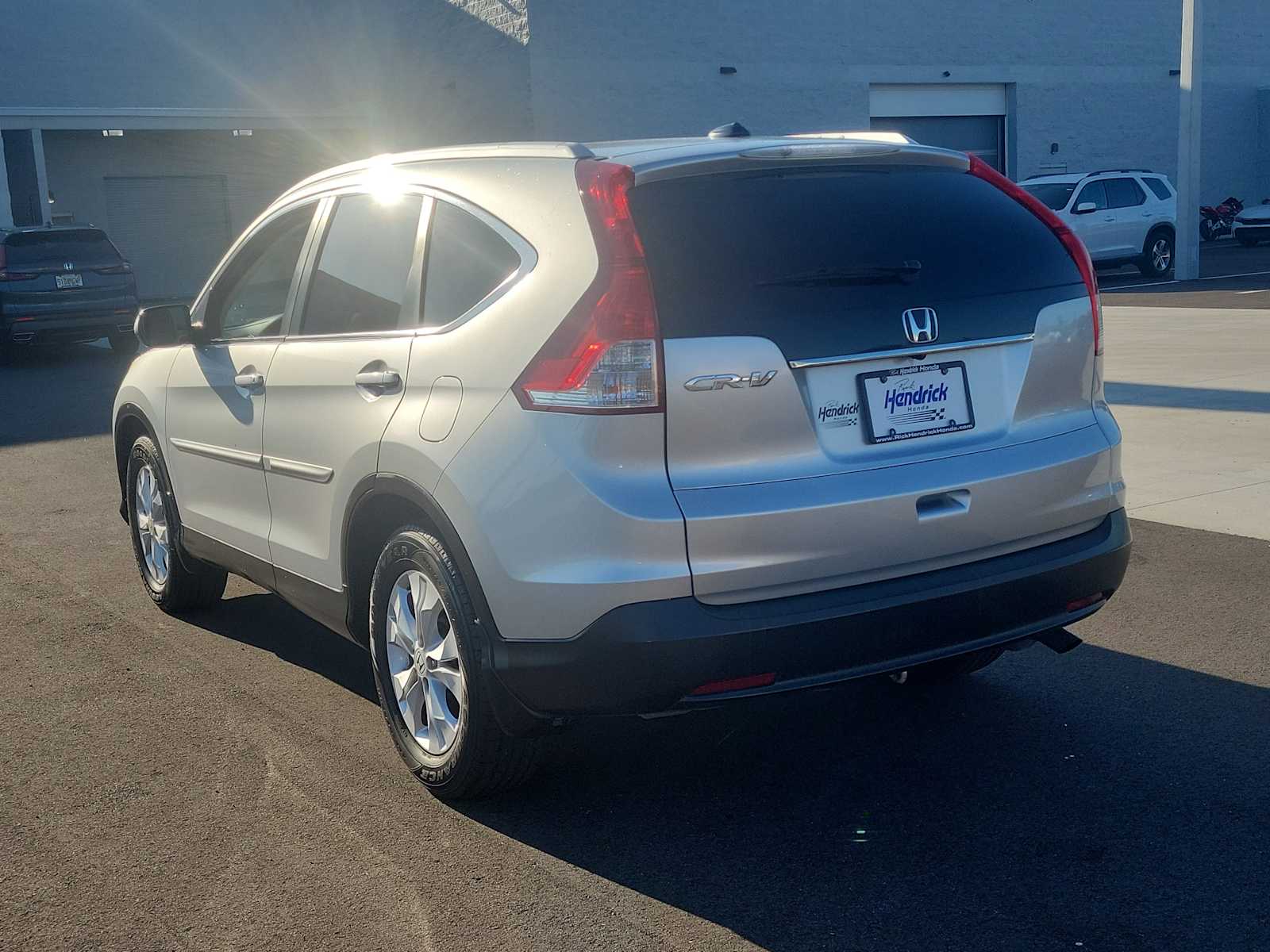 View vehicle photo 5