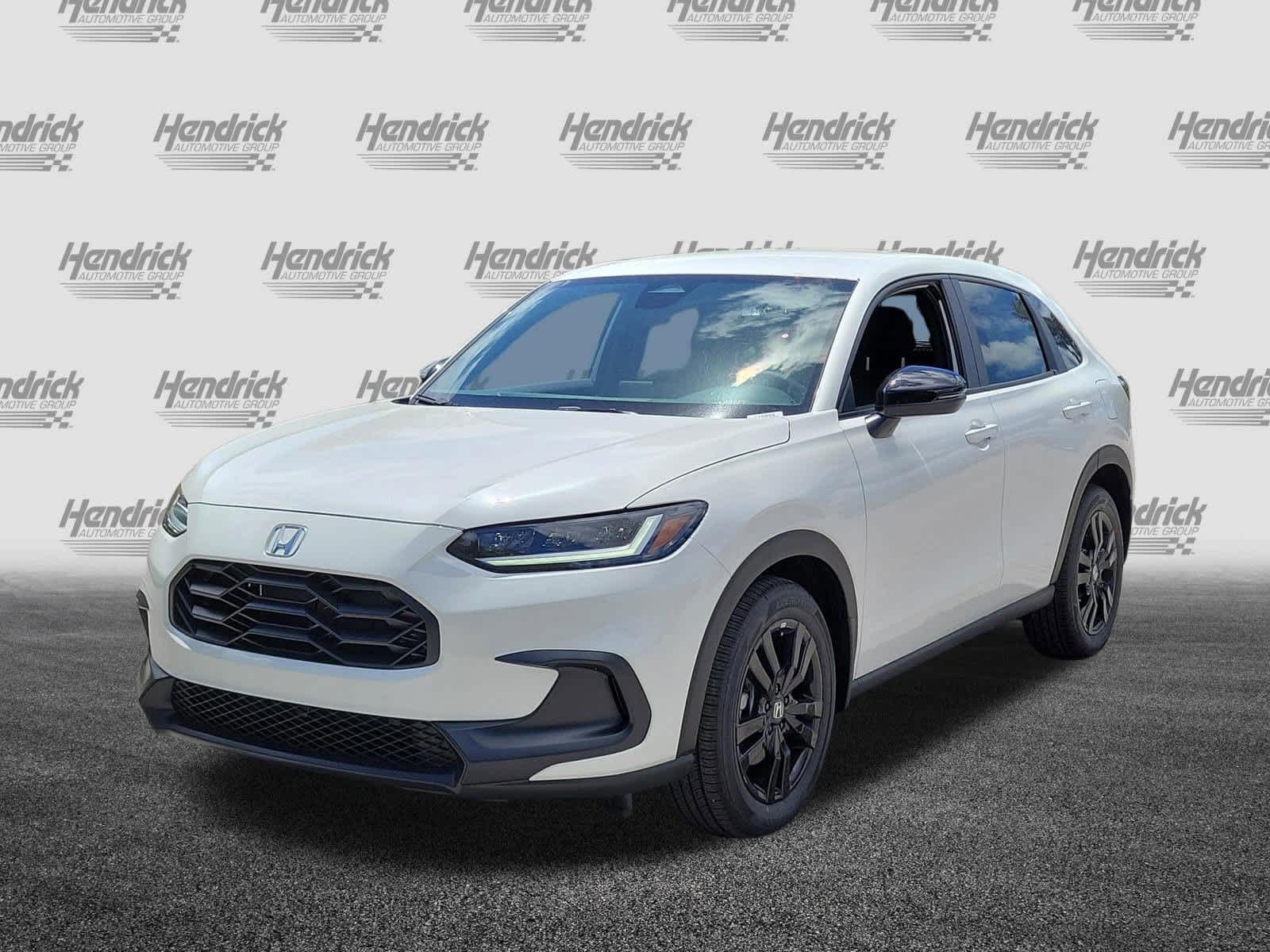 View vehicle photo 3