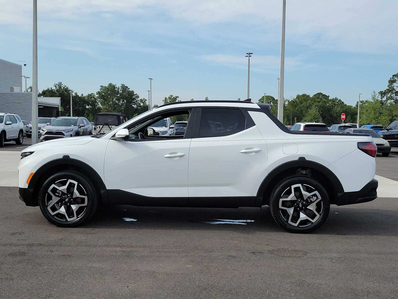 View vehicle photo 4