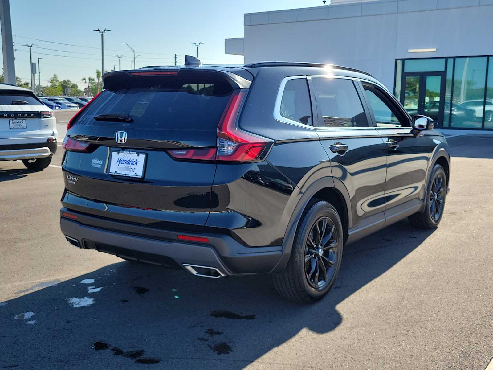 View vehicle photo 7