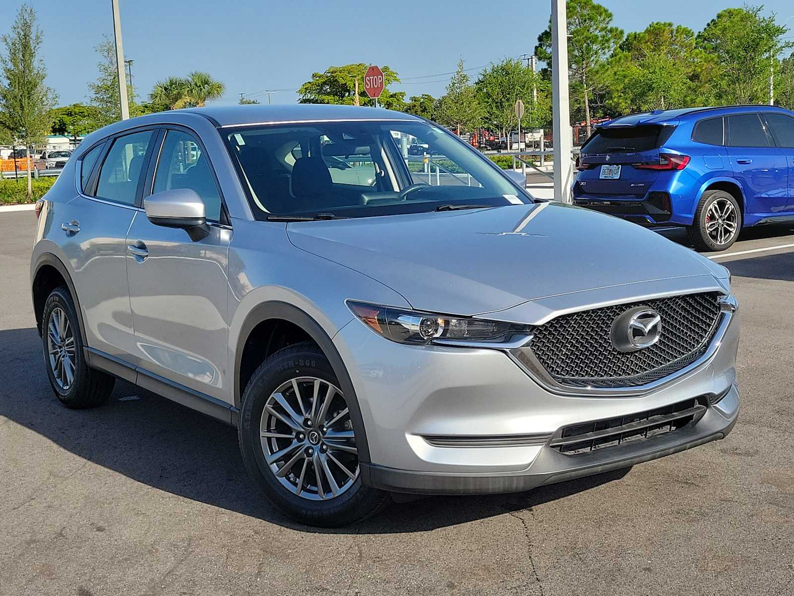 View vehicle photo 2