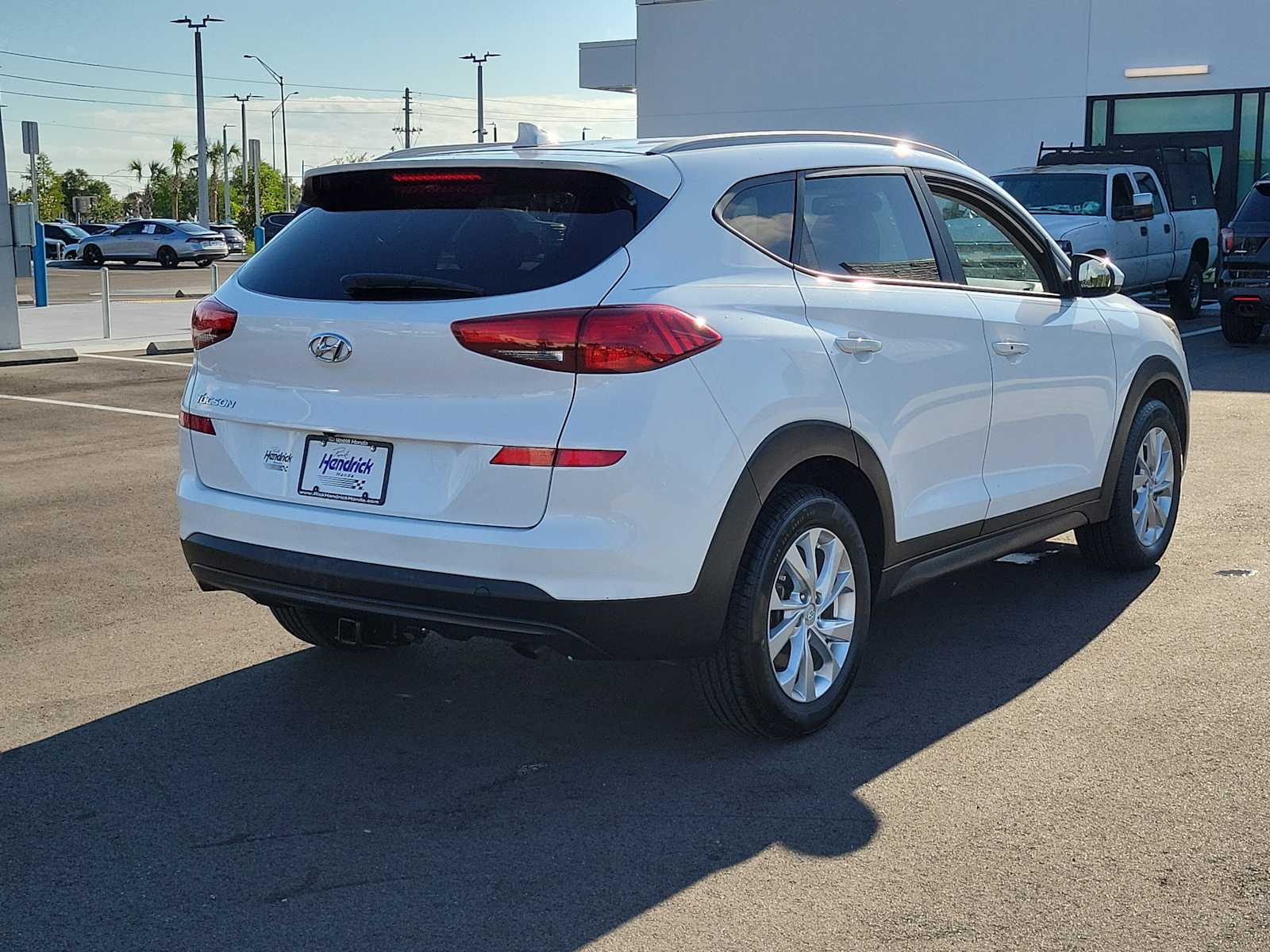 View vehicle photo 7