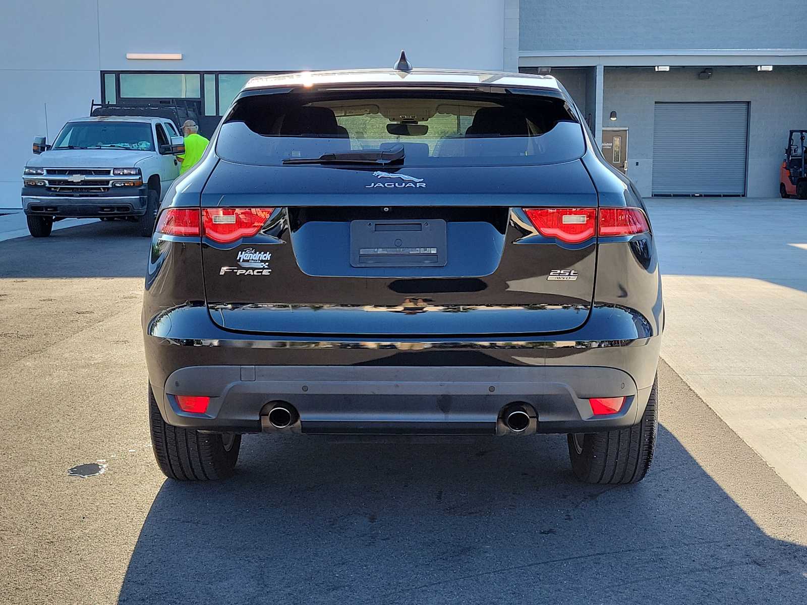 View vehicle photo 6