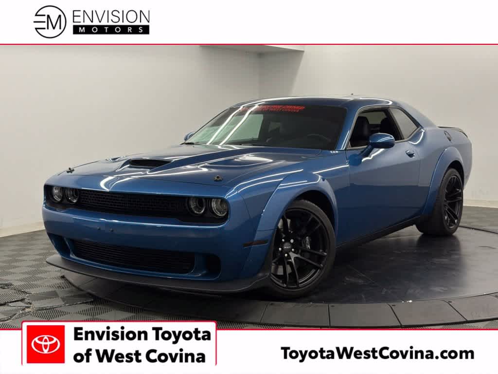 Blue (Frostbite) 2022 Dodge Challenger Coupe Rear-Wheel Drive 6-Speed Manual