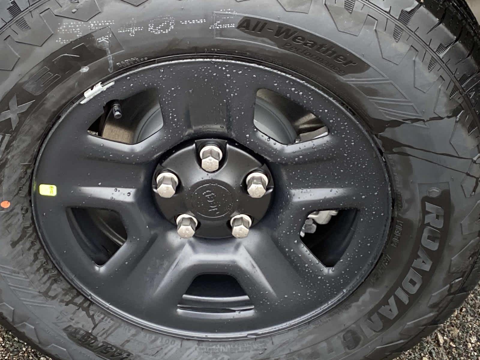 View vehicle photo 6