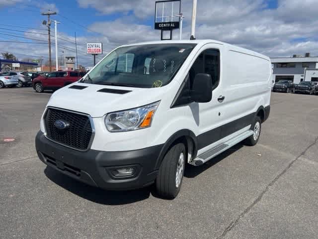 View vehicle photo 3