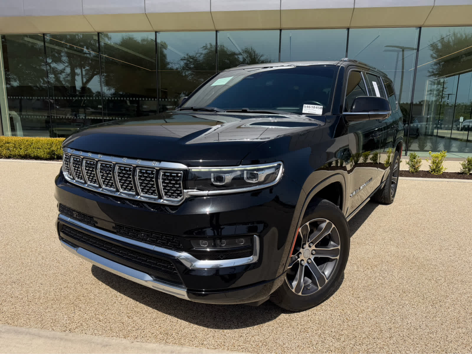 2022 Jeep Grand Wagoneer Negro (Diamond Black Crystal Pearlcoat) SUV/Crossover Todo terreno 8 velocidades Automática