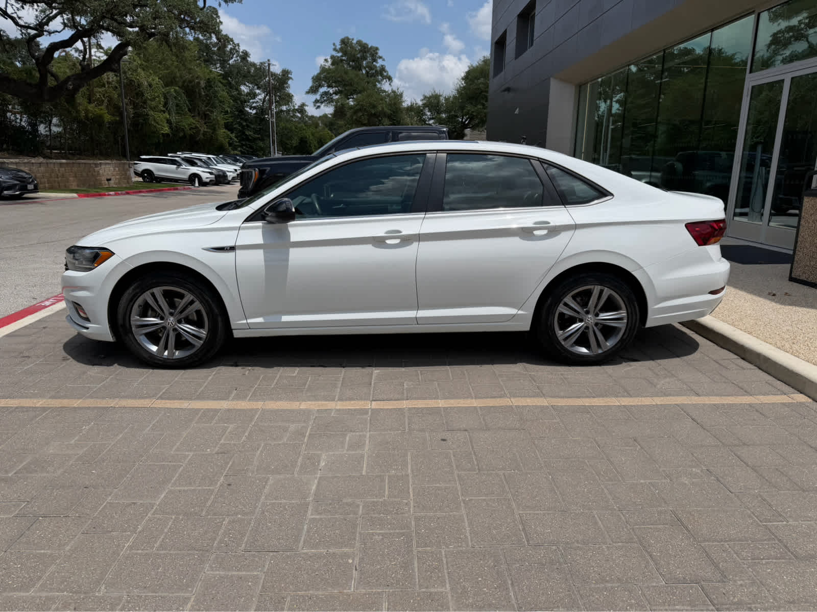 car-gallery-2