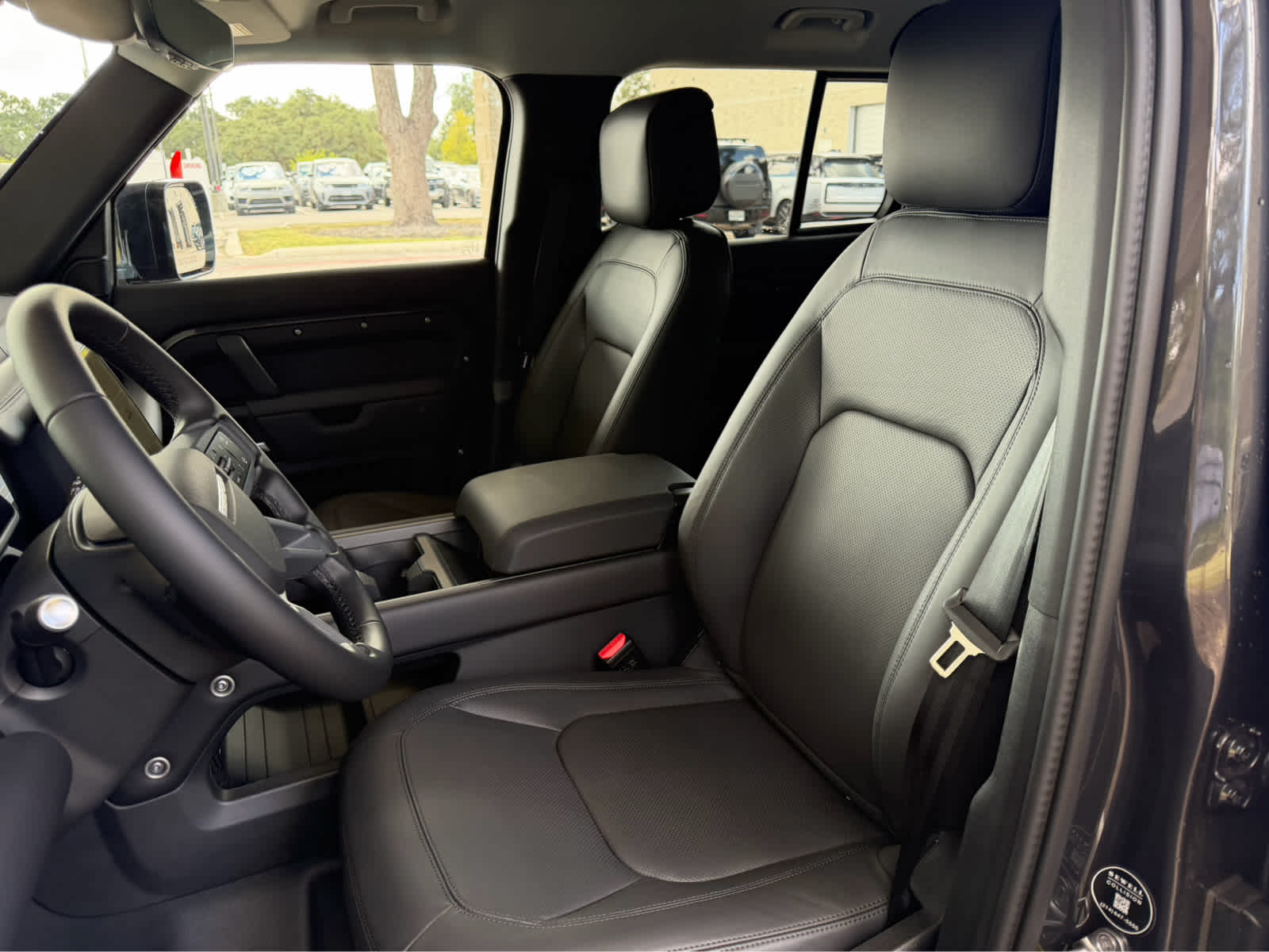 New 2026 CARPATHIAN GREY Land Rover S image 11