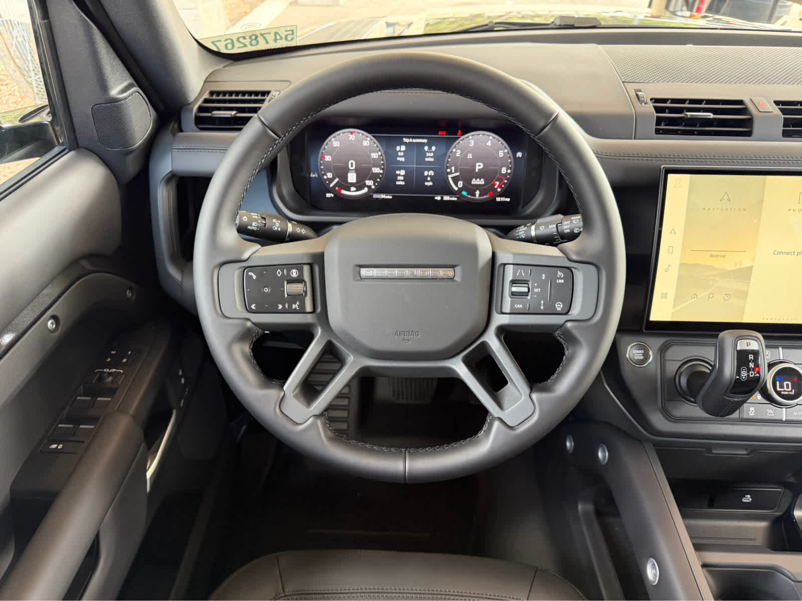 New 2026 CARPATHIAN GREY Land Rover S image 15