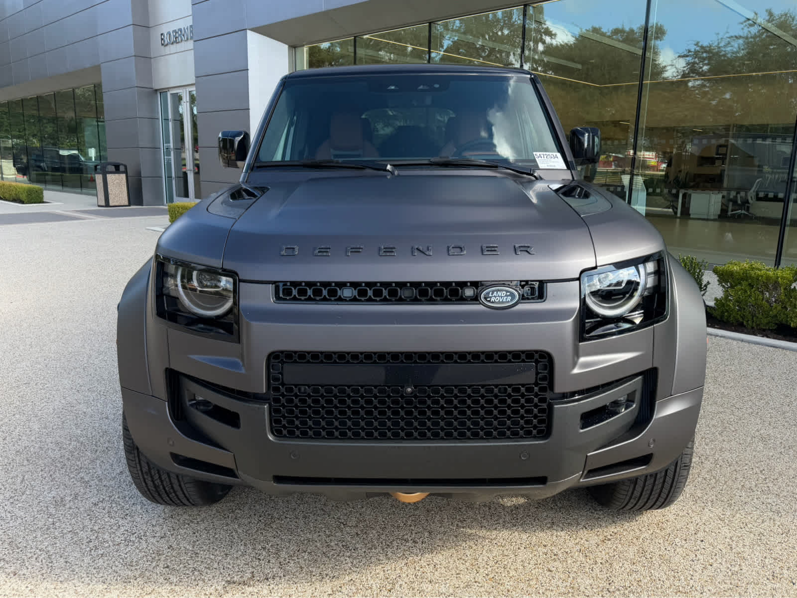 New 2026 CHARENTE GREY Land Rover OCTA image 2