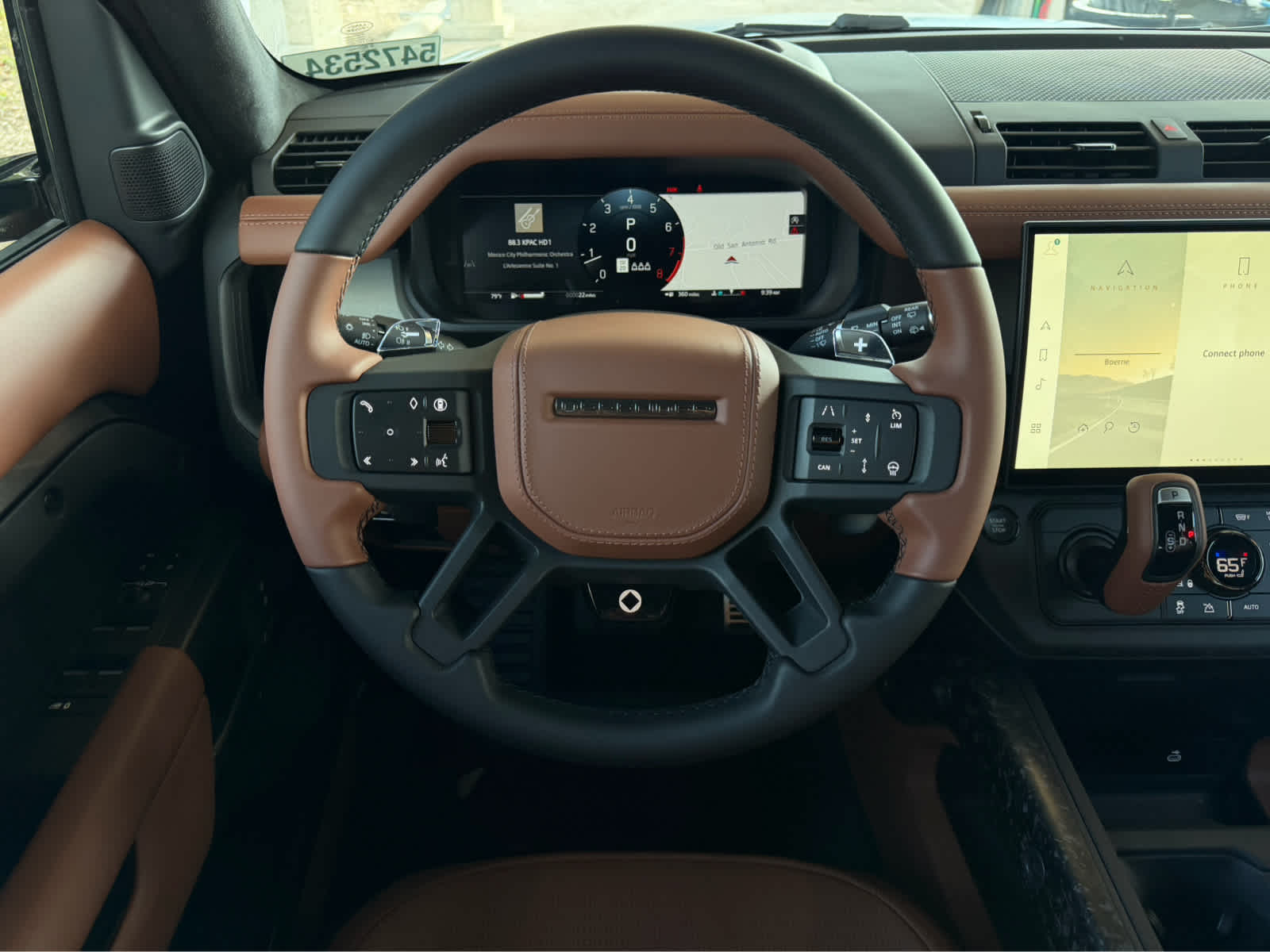 New 2026 CHARENTE GREY Land Rover OCTA image 16