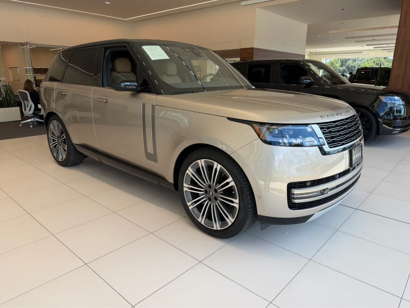 BATUMI GOLD 2024 Land Rover Range Rover SUV / Crossover All-Wheel Drive 8-Speed Automatic