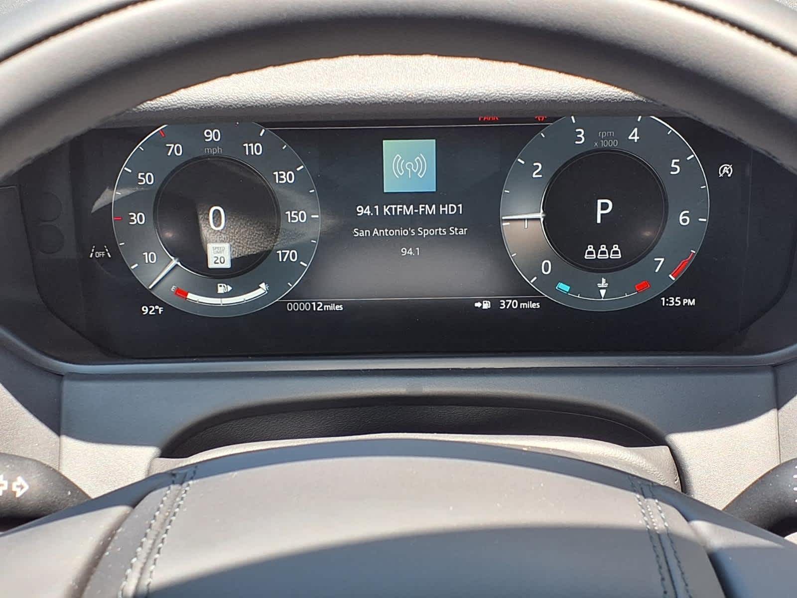New 2026 CARPATHIAN GREY Land Rover S image 12