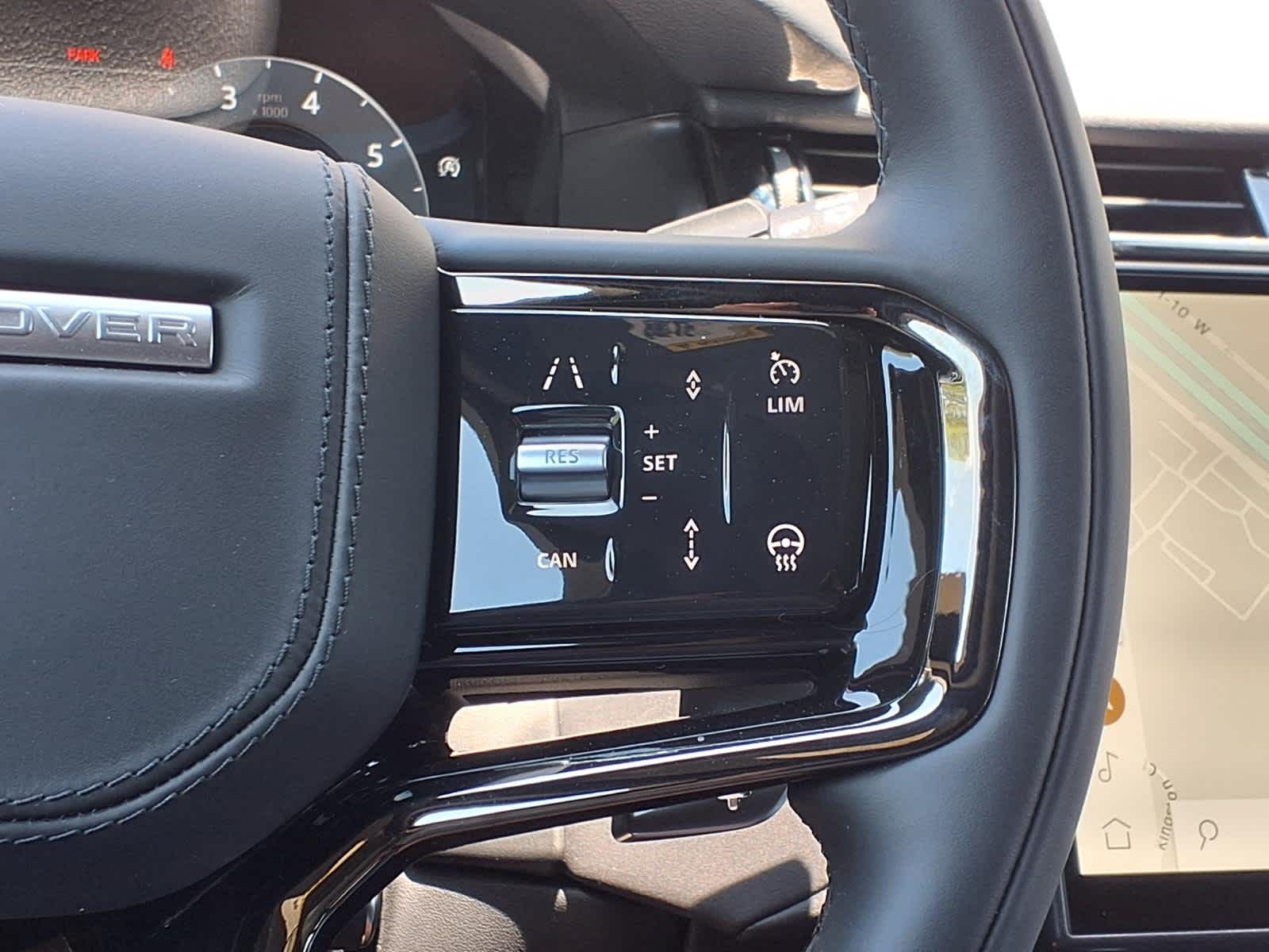 New 2026 CARPATHIAN GREY Land Rover S image 22