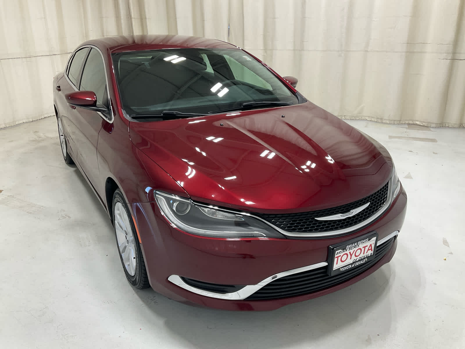 Used 2016 Chrysler 200 Sedan
