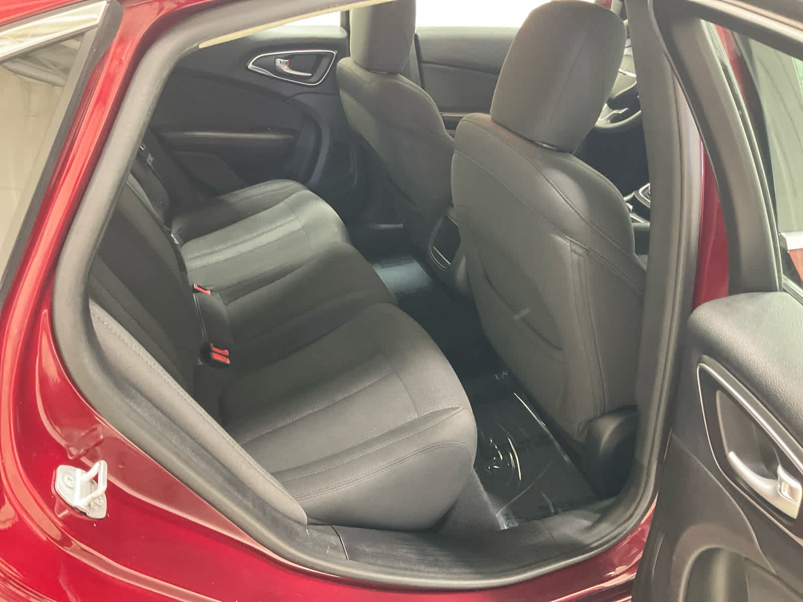 Used 2016 Chrysler 200 Sedan