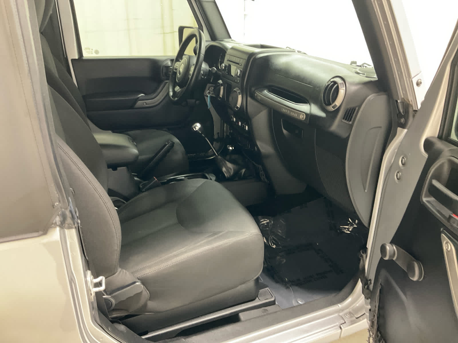 Used 2015 Jeep Wrangler SUV