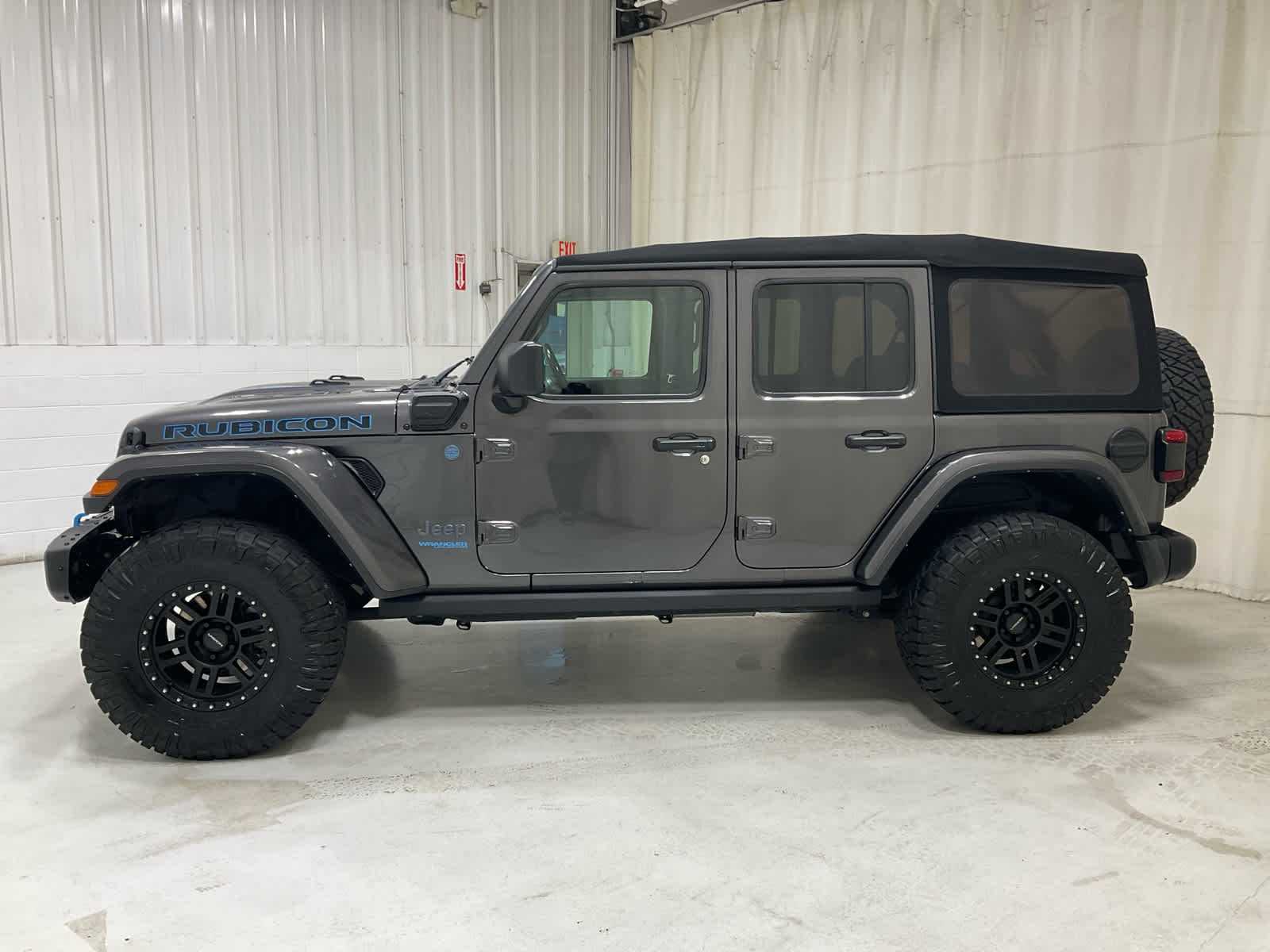 Used 2021 Jeep Wrangler 4xe SUV