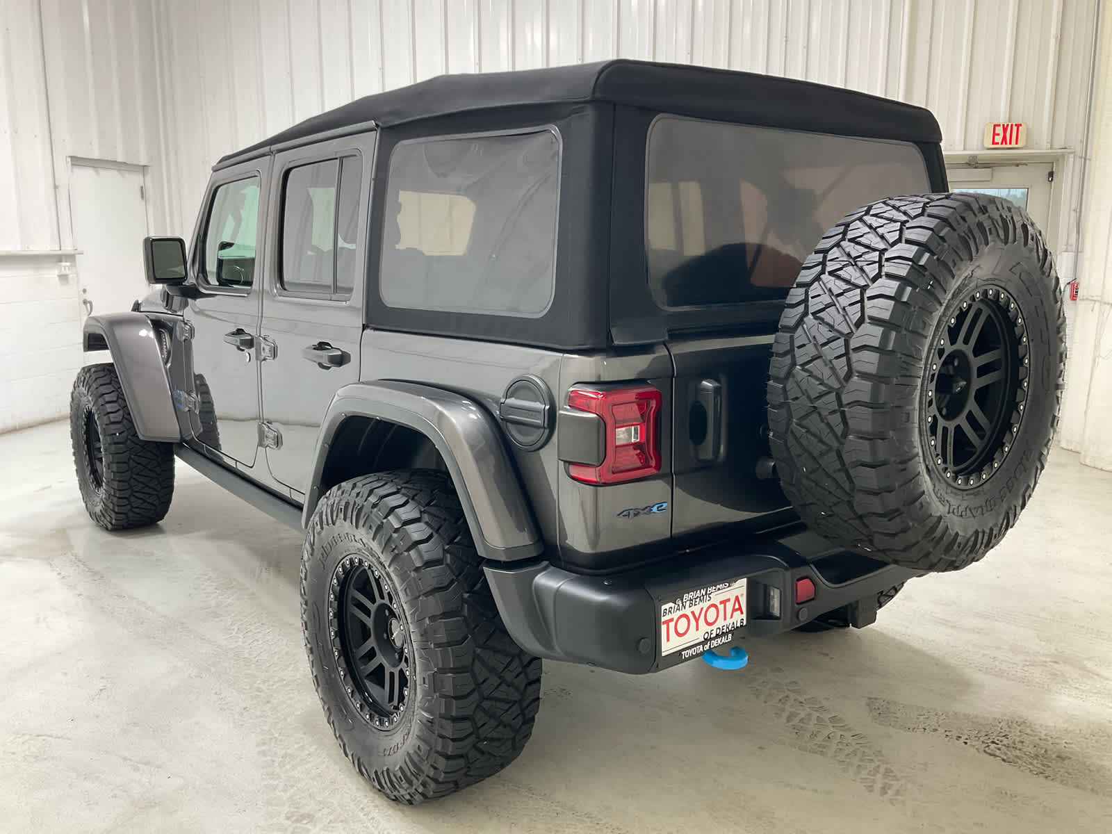 Used 2021 Jeep Wrangler 4xe SUV