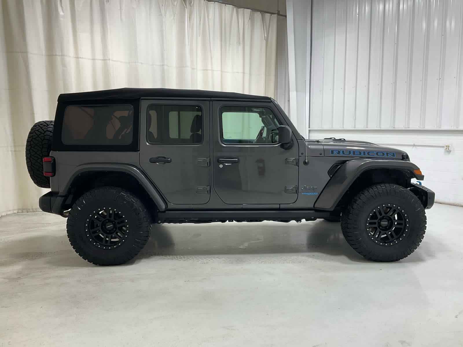 Used 2021 Jeep Wrangler 4xe SUV