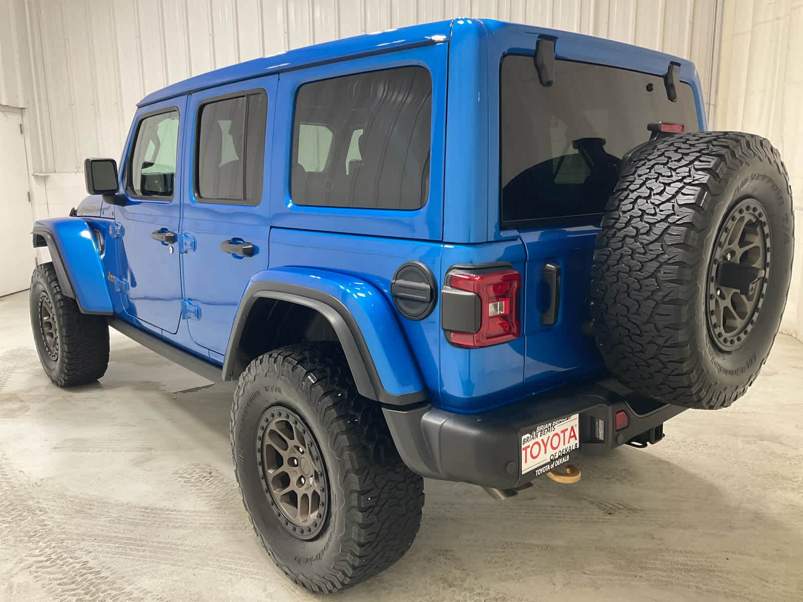 Used 2021 Jeep Wrangler SUV