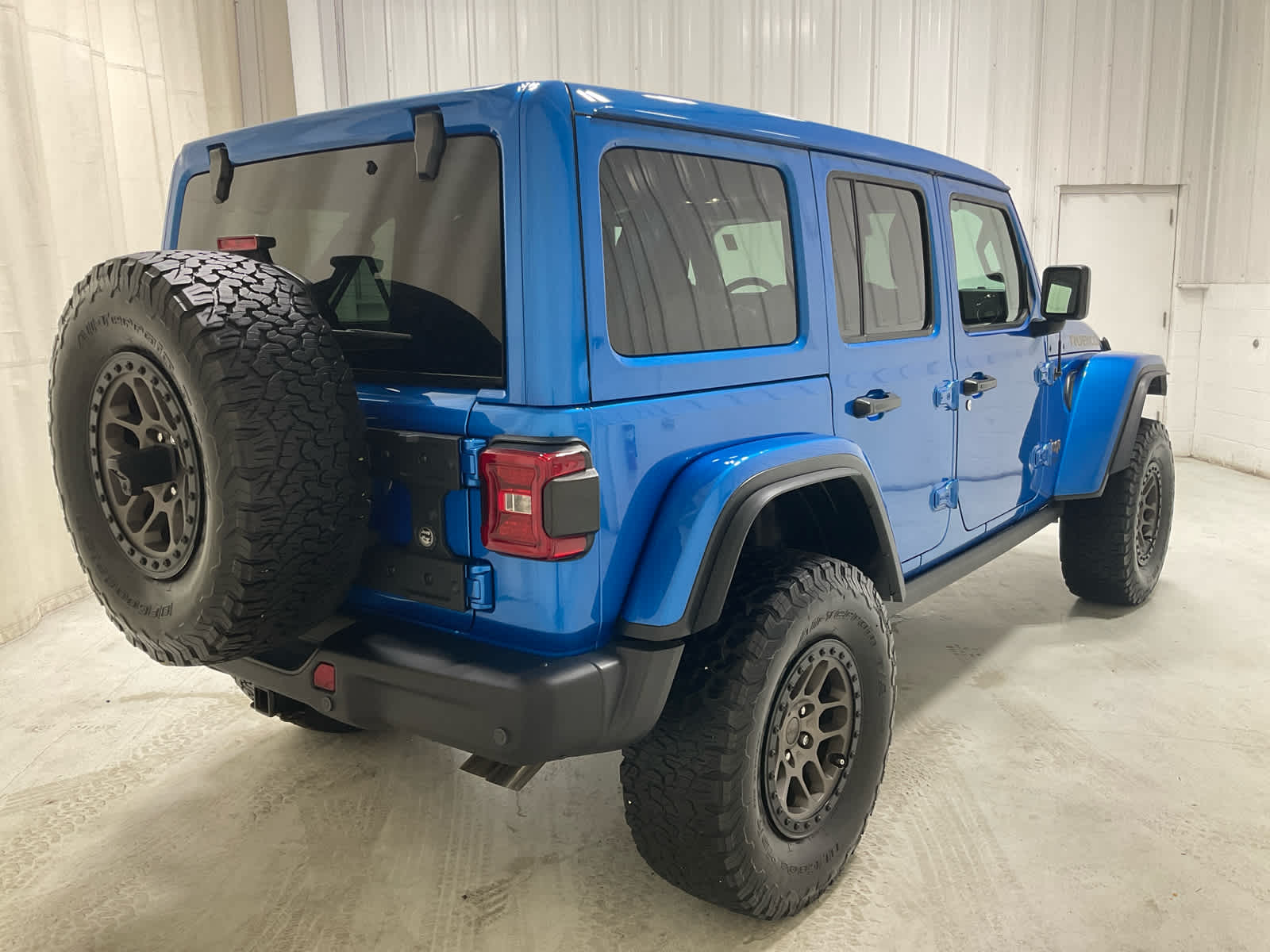 Used 2021 Jeep Wrangler SUV
