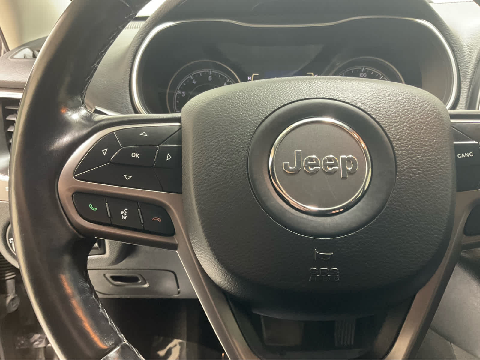 Used 2021 Jeep Cherokee SUV