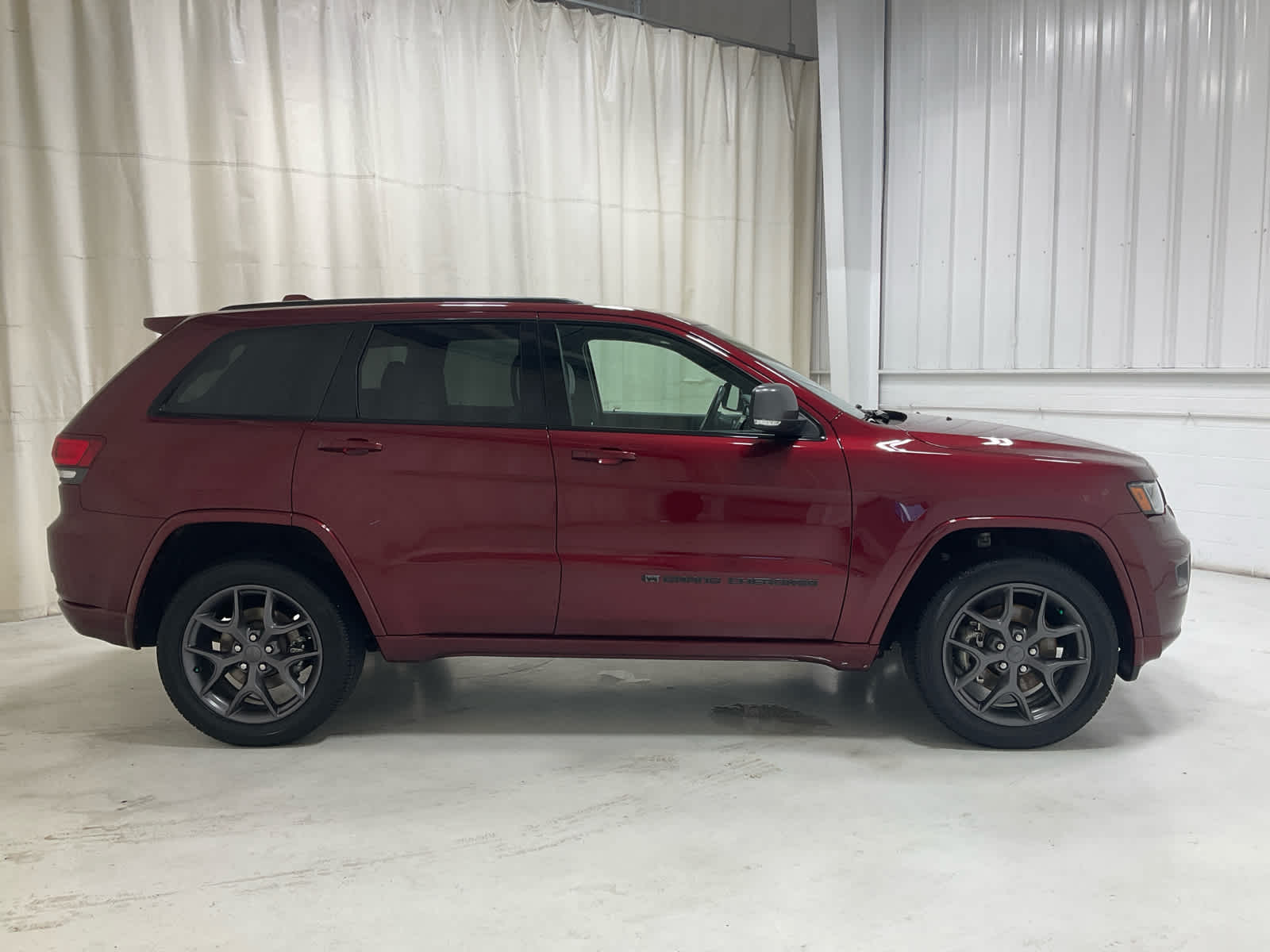 Used 2021 Jeep Grand Cherokee SUV