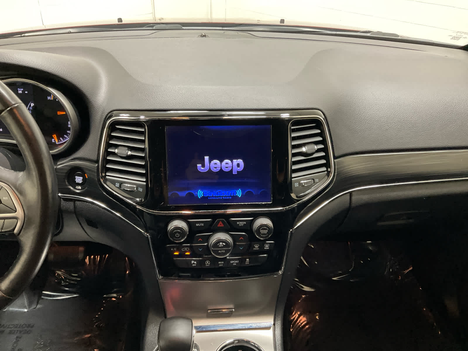 Used 2019 Jeep Grand Cherokee SUV