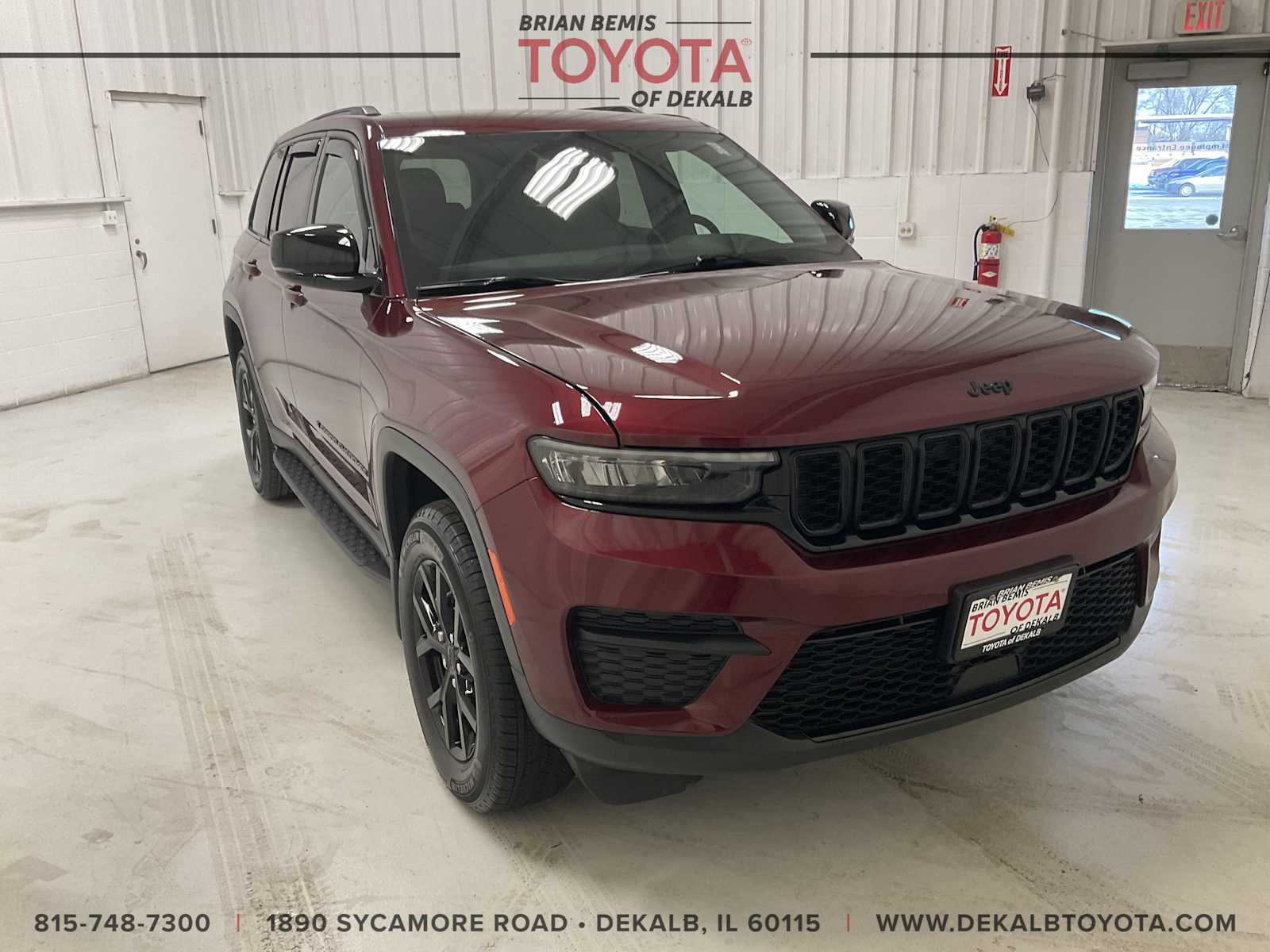 2025 Jeep Grand Cherokee Altitude's photo