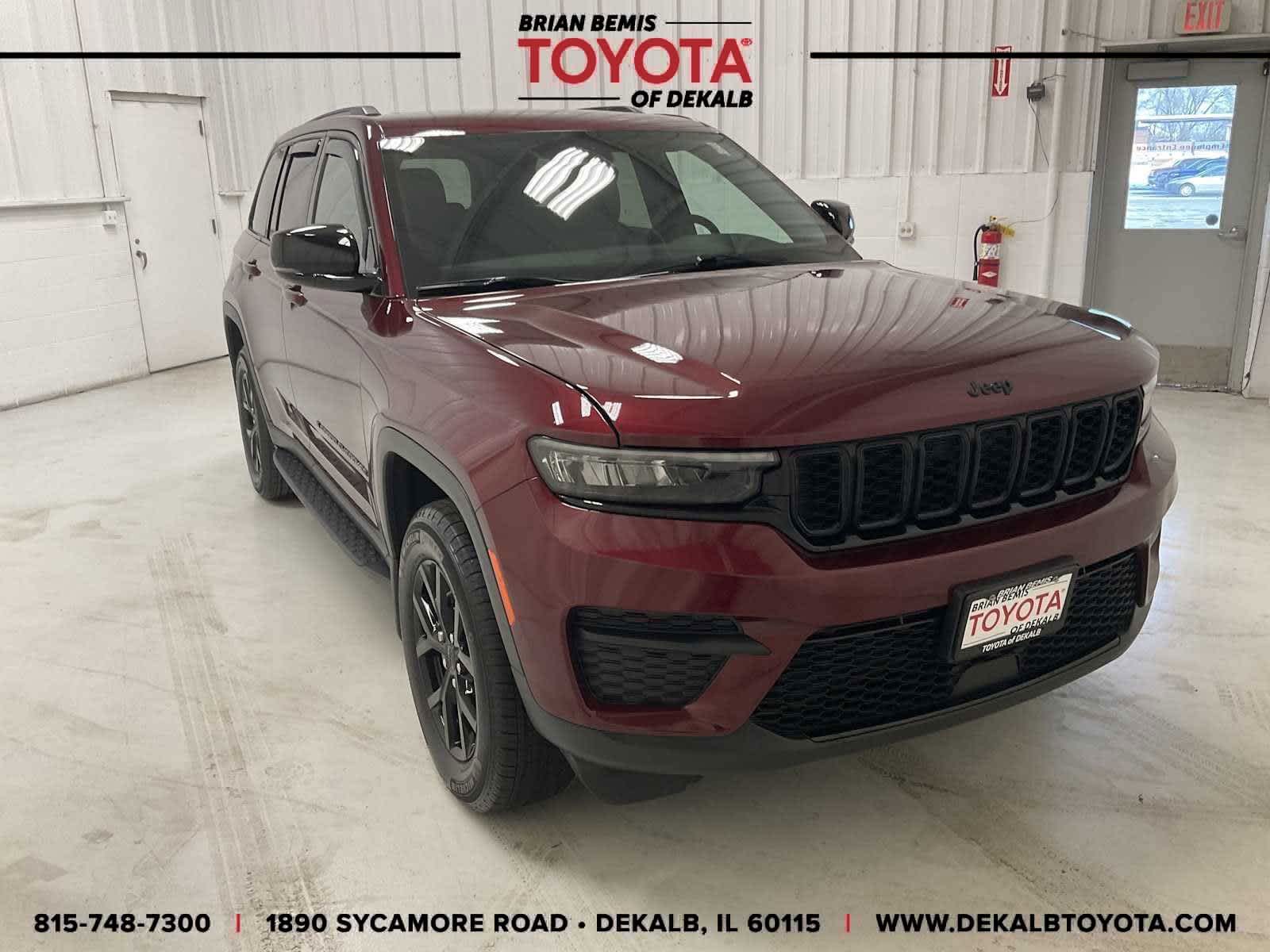 2025 Jeep Grand Cherokee Altitude's photo