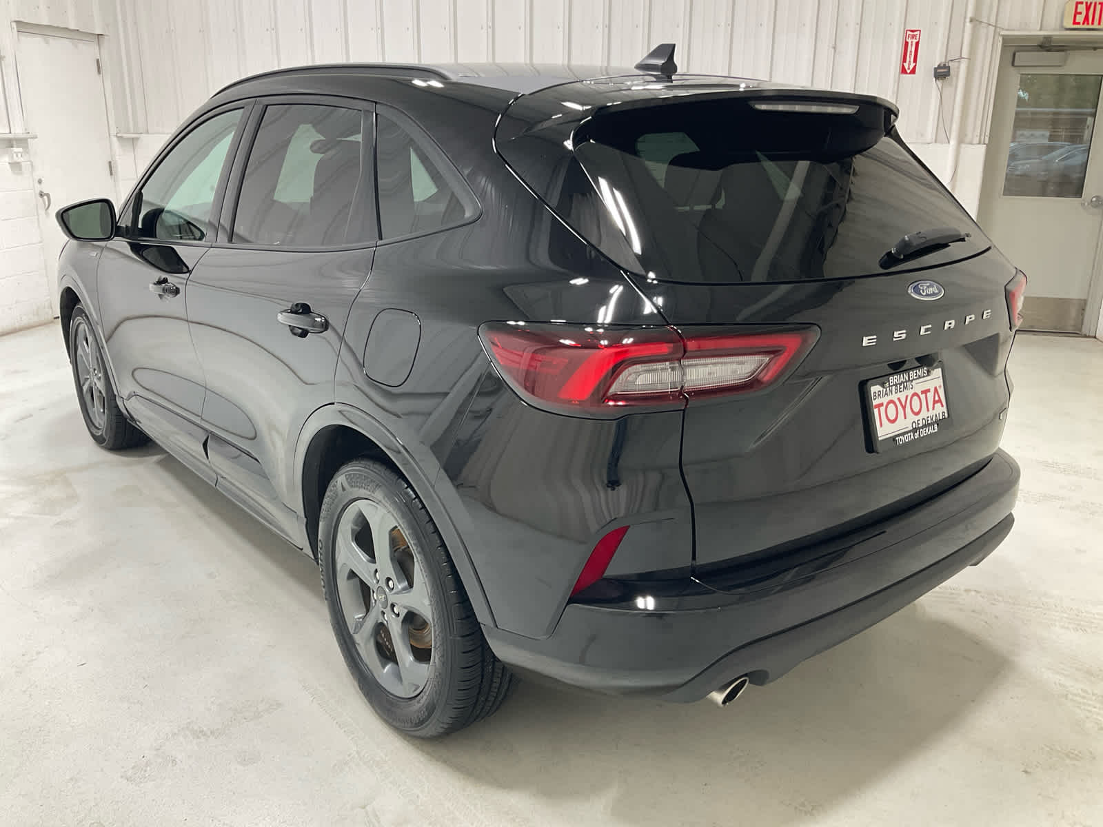 Used 2023 Ford Escape SUV
