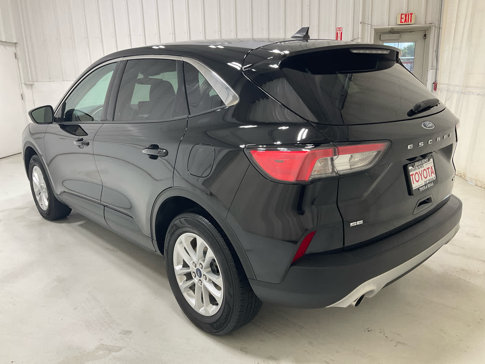 Used 2020 Ford Escape SUV