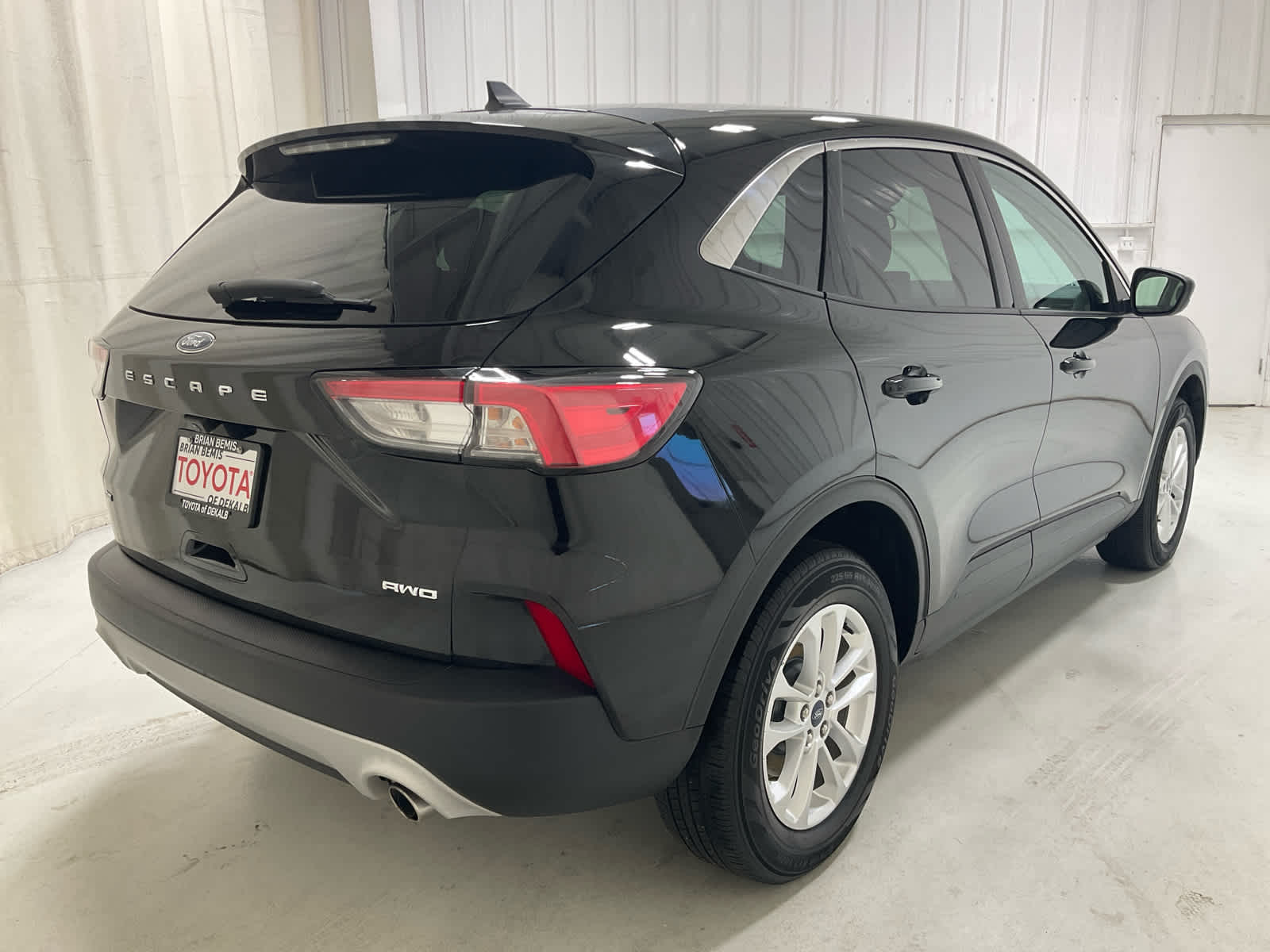 Used 2020 Ford Escape SUV