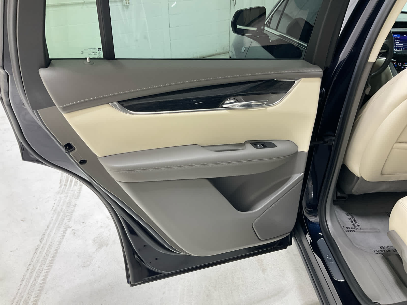 Used 2021 Cadillac XT6 SUV