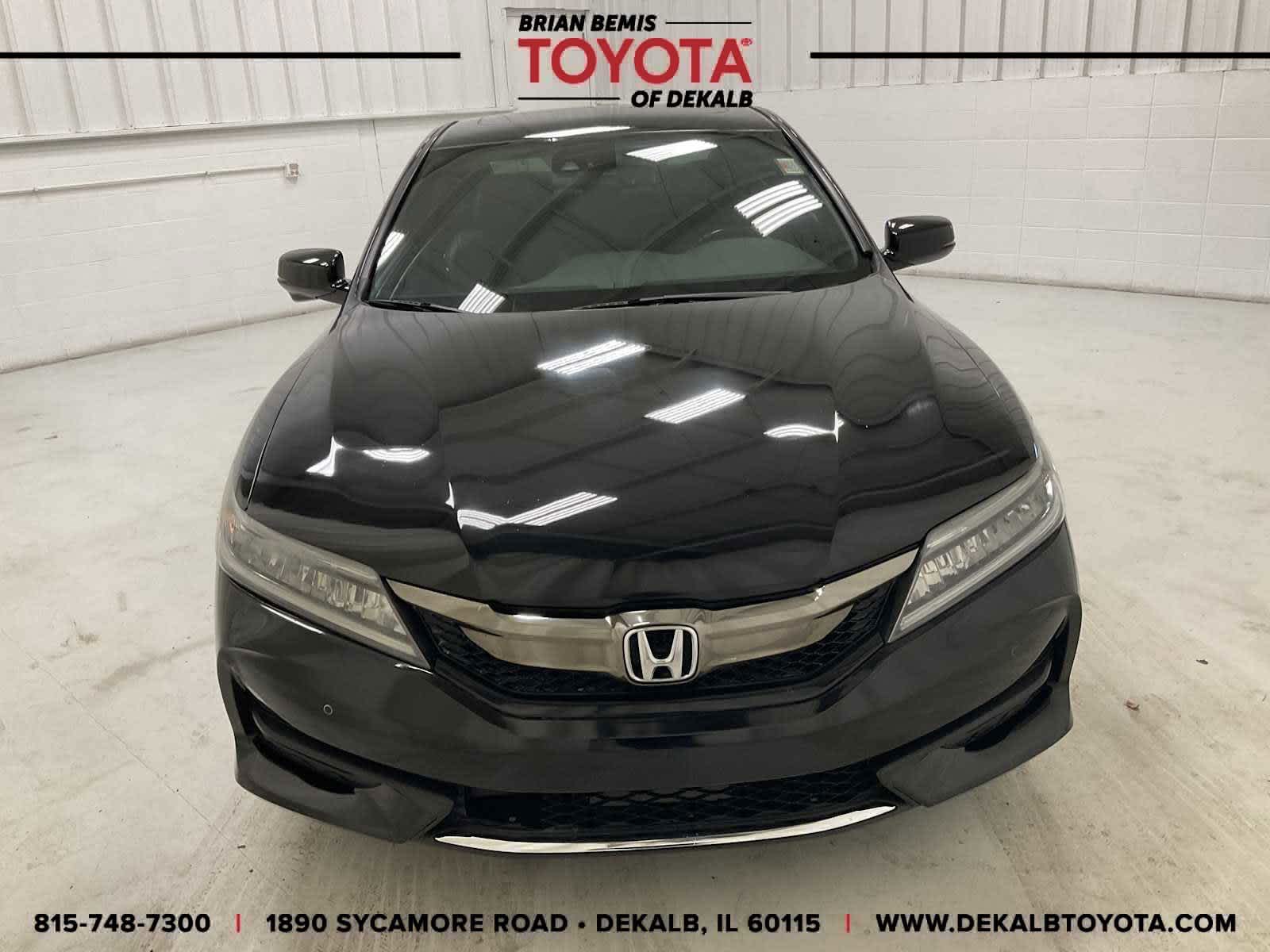 2017 Honda Accord Touring's photo