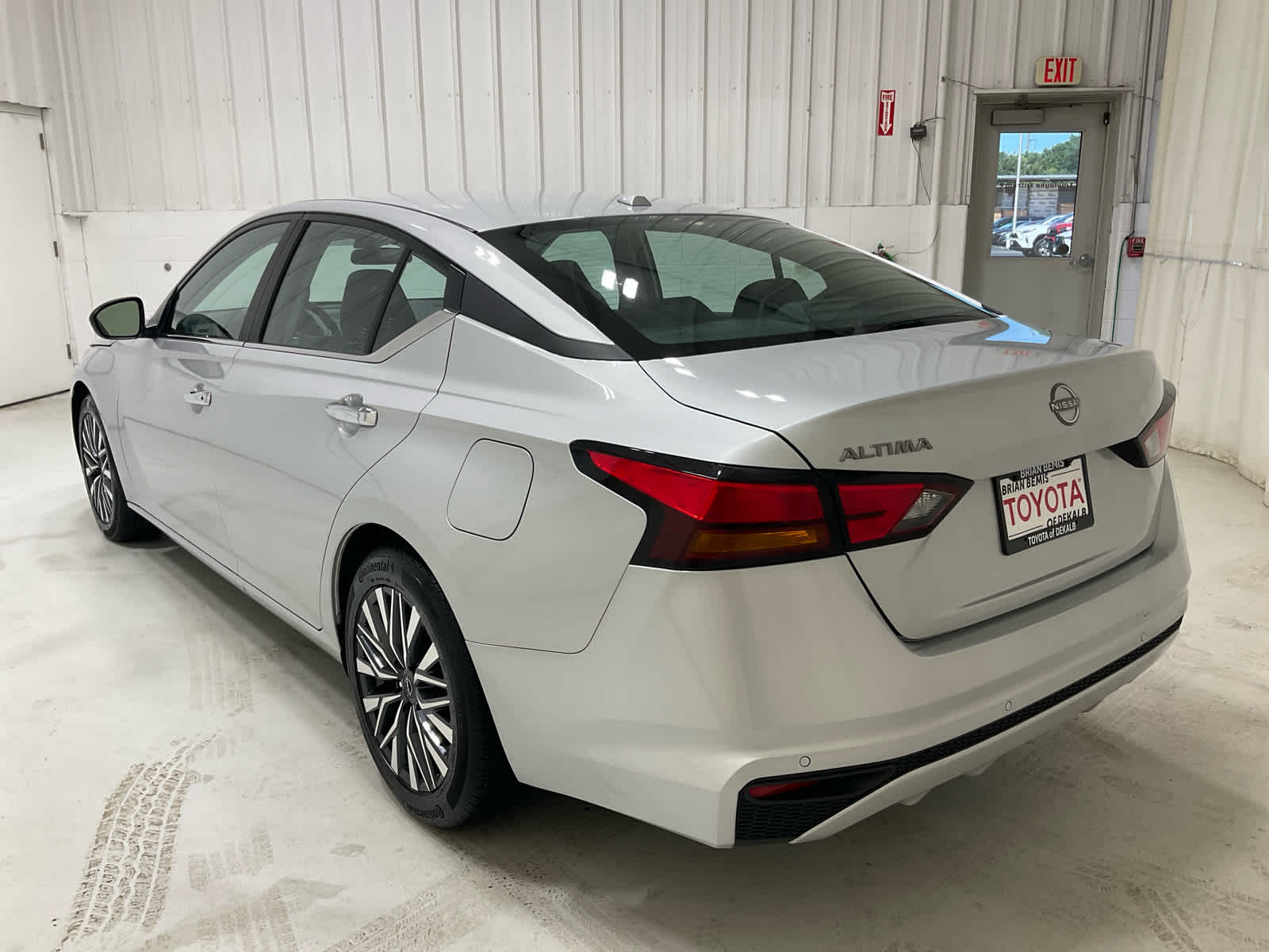 Used 2025 Nissan Altima Sedan