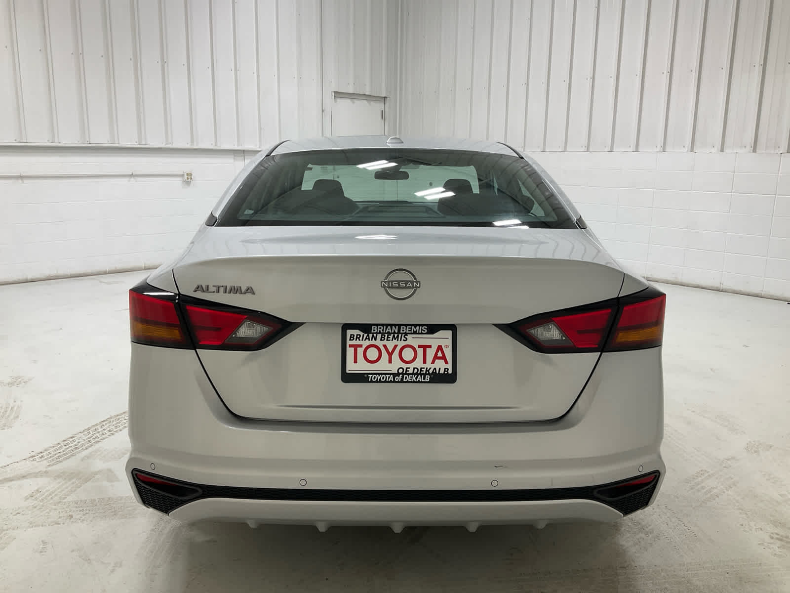 Used 2025 Nissan Altima Sedan