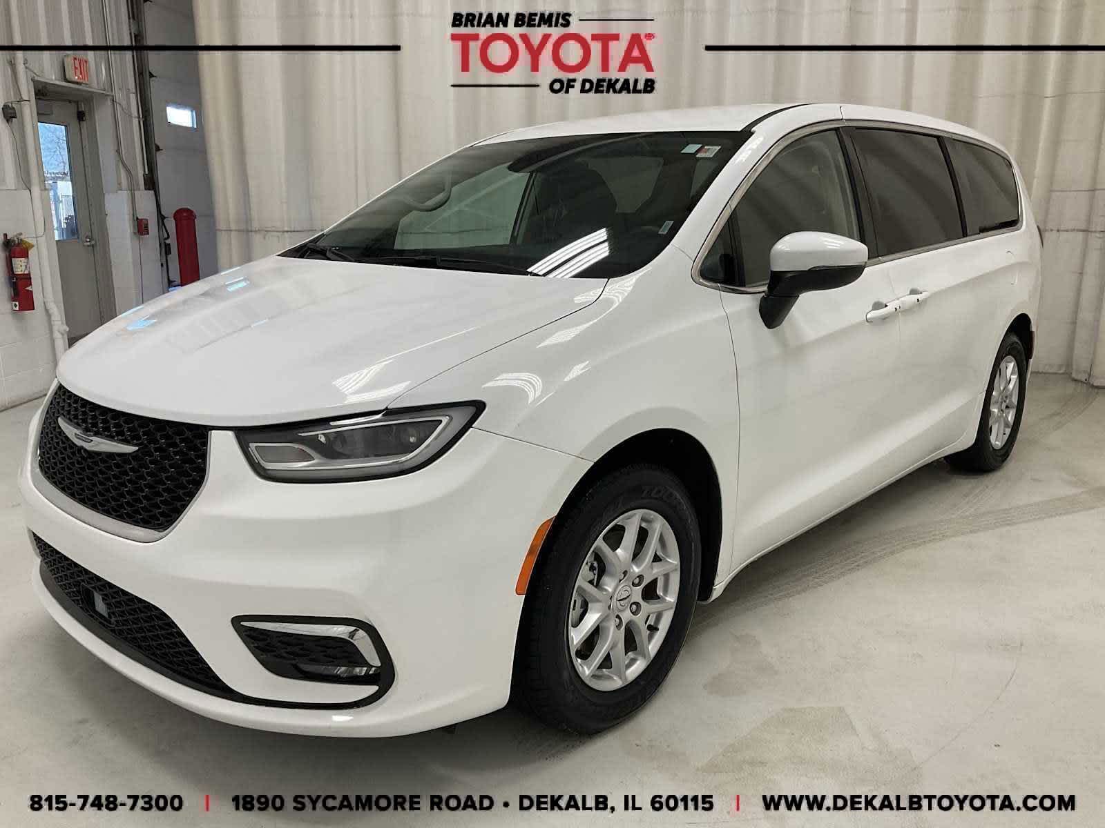 2023 Chrysler Pacifica Touring L