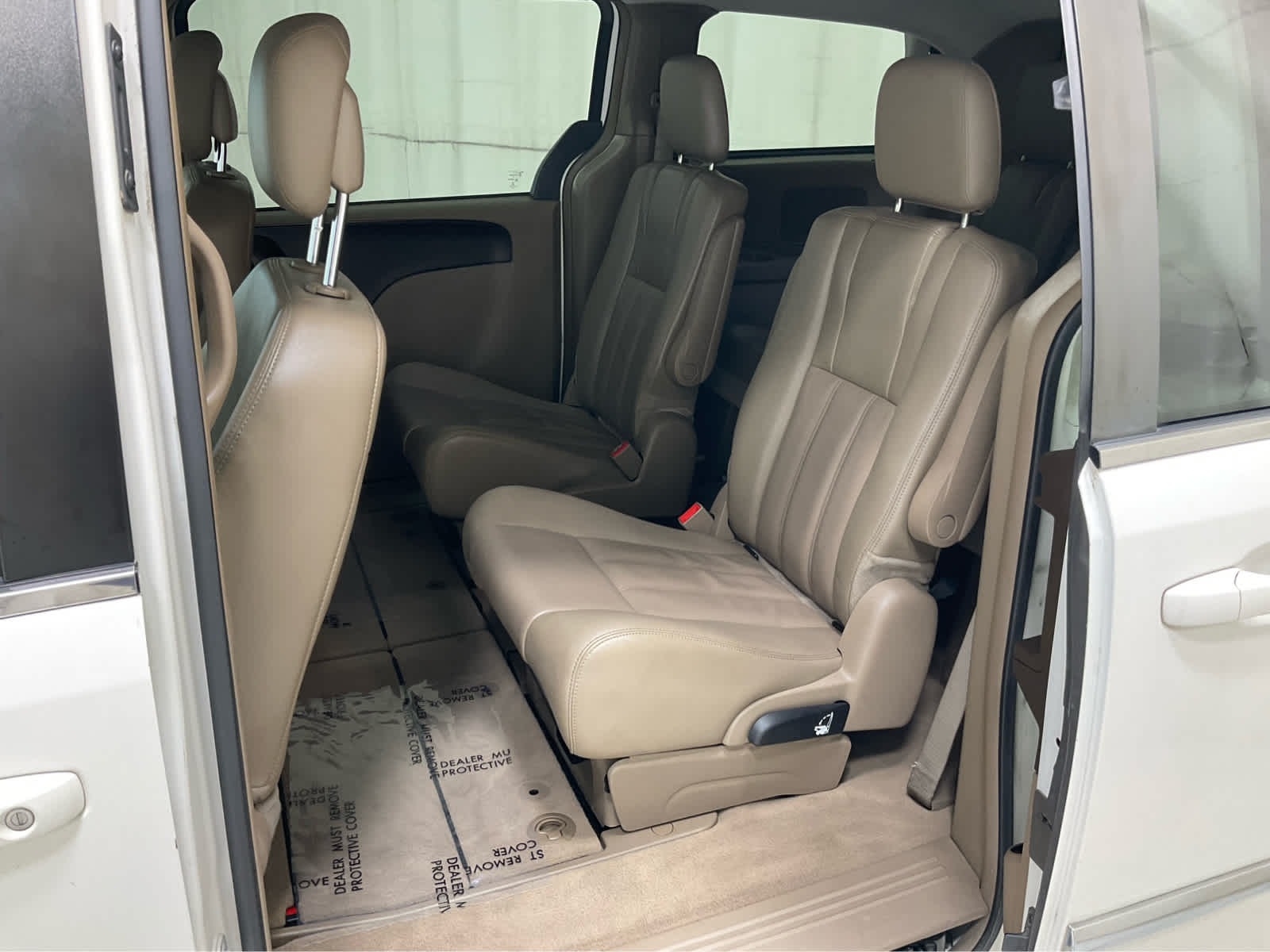 Used 2013 Chrysler Town & Country Van